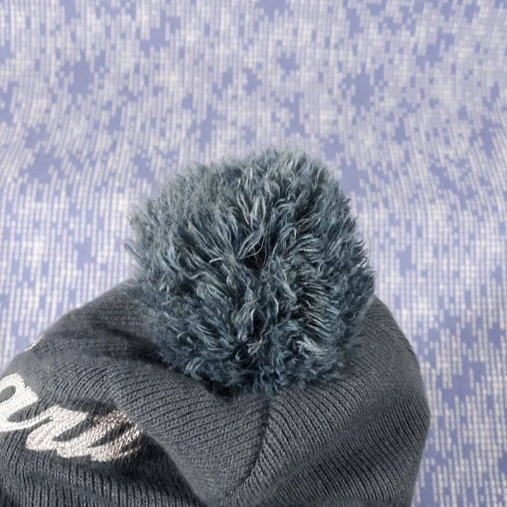 Carhartt Beanie Hat Pom Pom Bobble Knit Gray Spellout Womens One Size Fits All